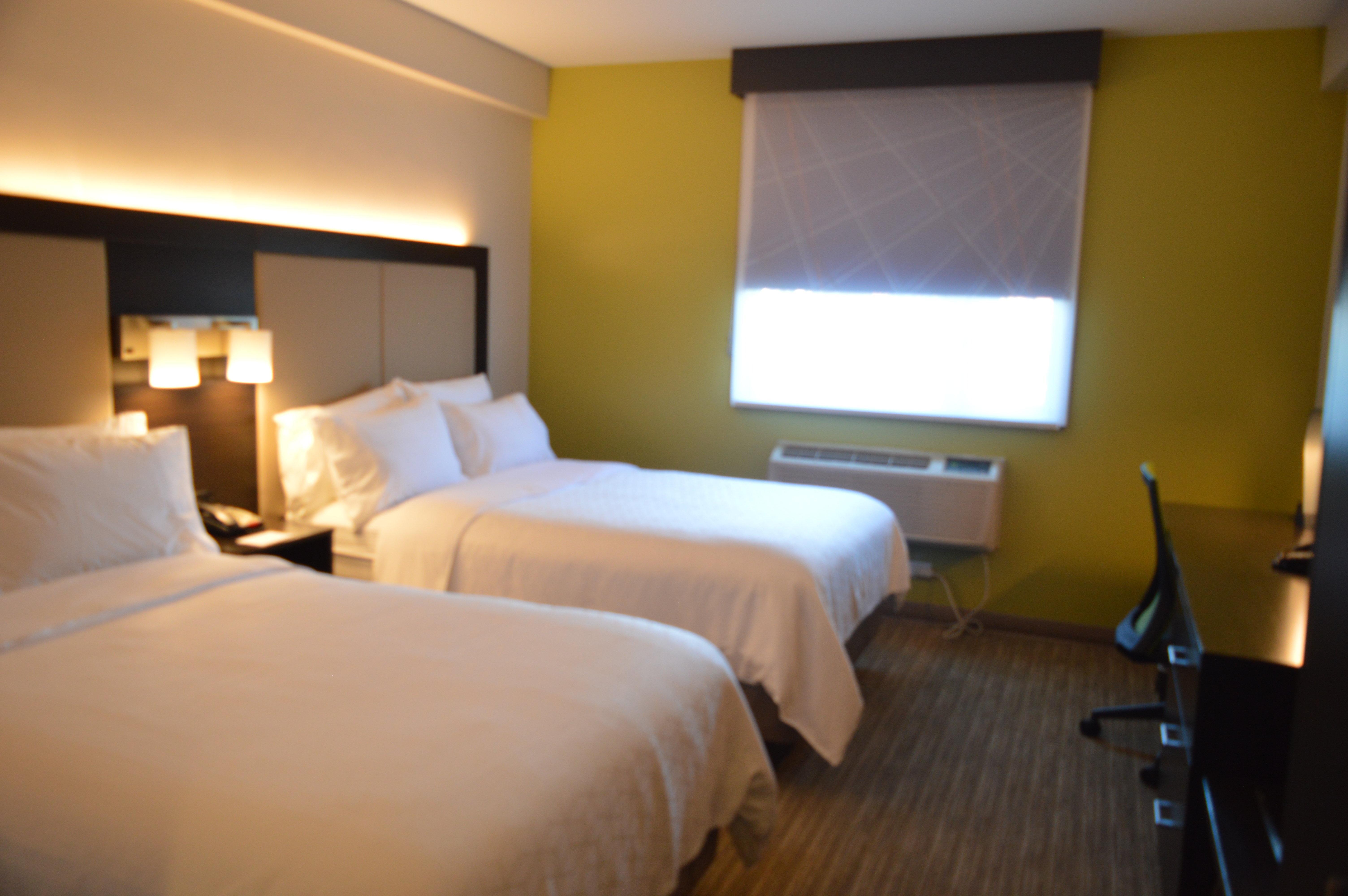 Holiday Inn Express Maspeth By Ihg New York Eksteriør bilde