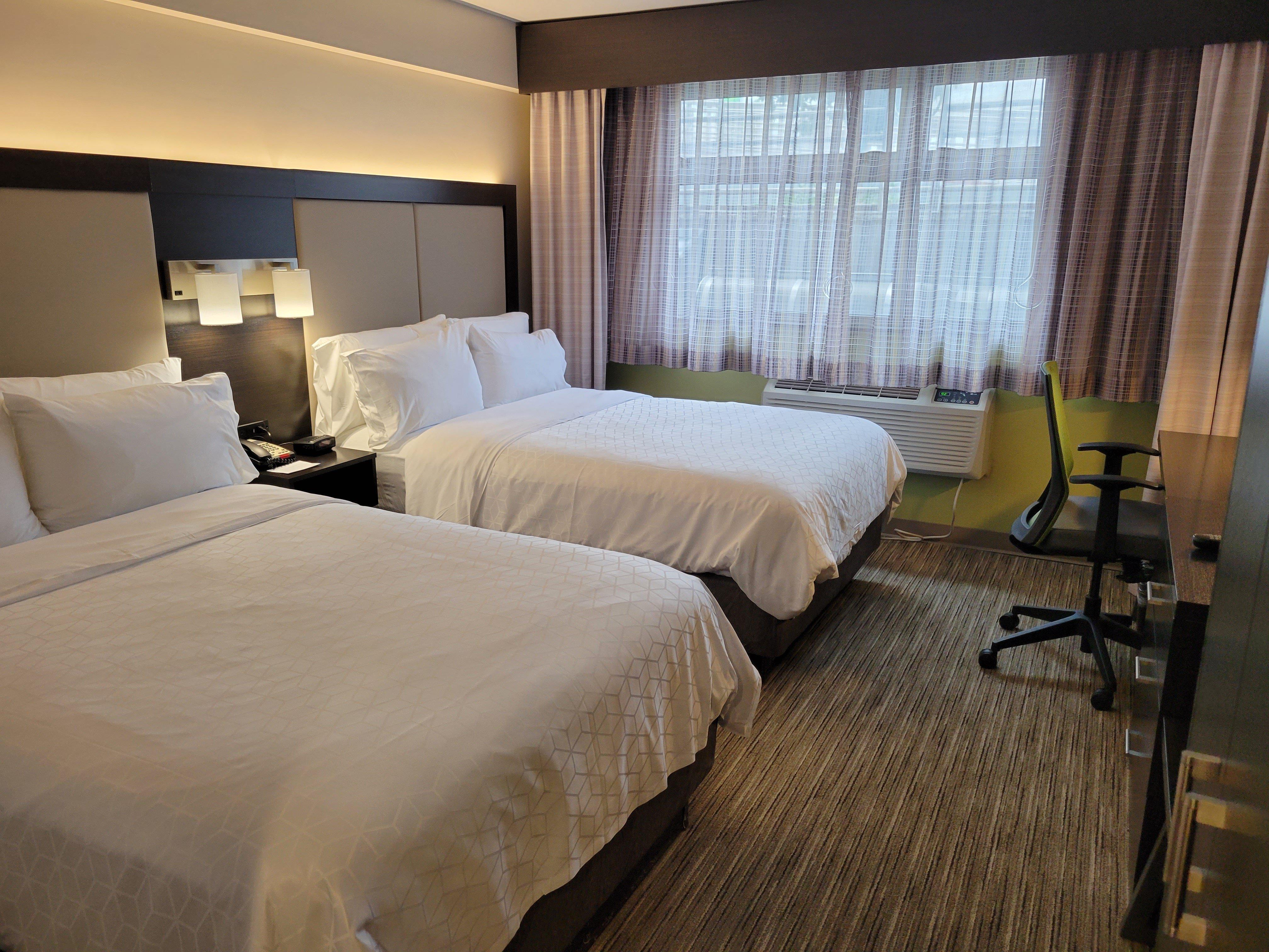 Holiday Inn Express Maspeth By Ihg New York Eksteriør bilde