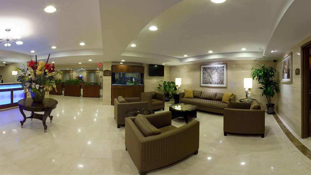 Holiday Inn Express Maspeth By Ihg New York Eksteriør bilde